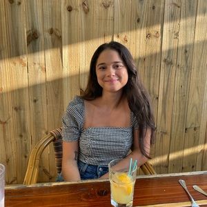 Abercrombie gingham puff sleeve top